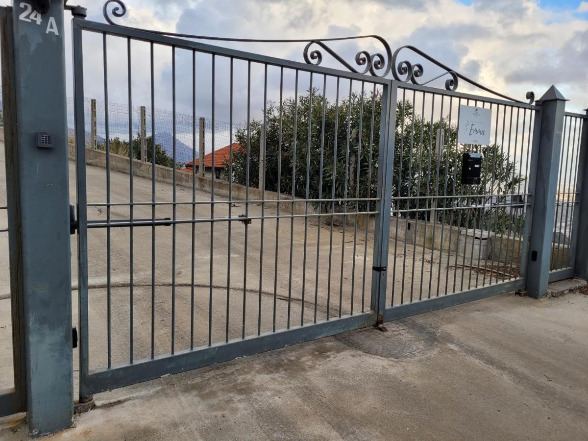 Appartamento Emma Con Piscina - Vista Mare"Tenuta Croce" Salerno Dış mekan fotoğraf